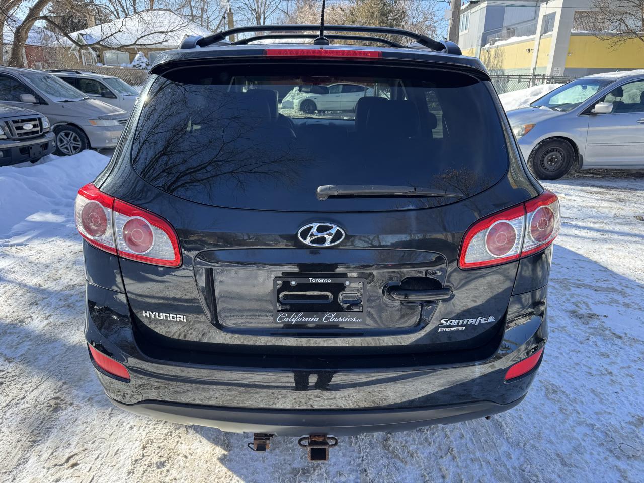 2010 Hyundai Santa Fe GL W/SPORT Photo