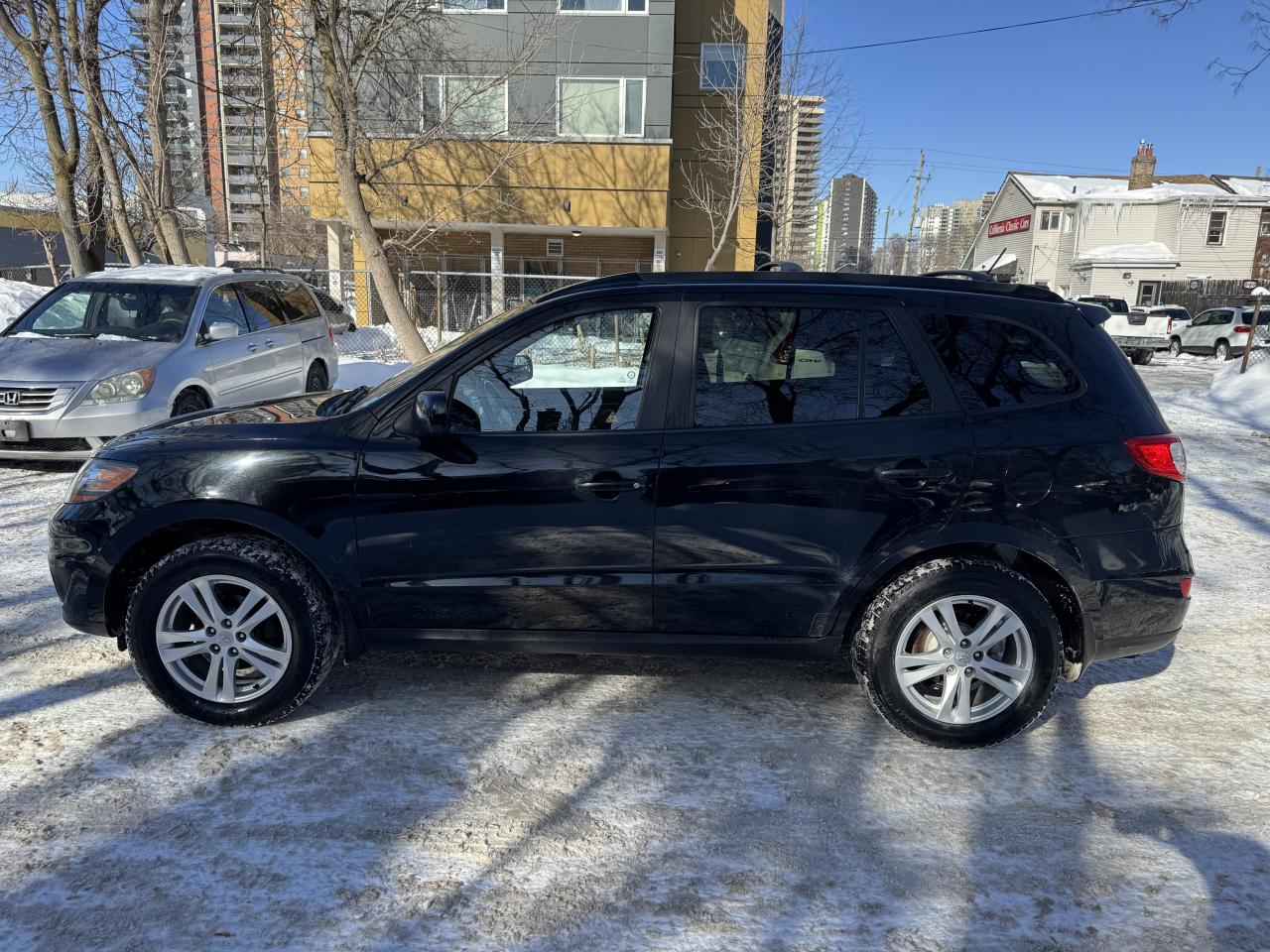 2010 Hyundai Santa Fe GL W/SPORT Photo