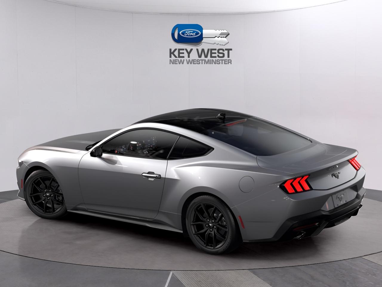 2026 Ford Mustang EcoBoost Fastback Photo1