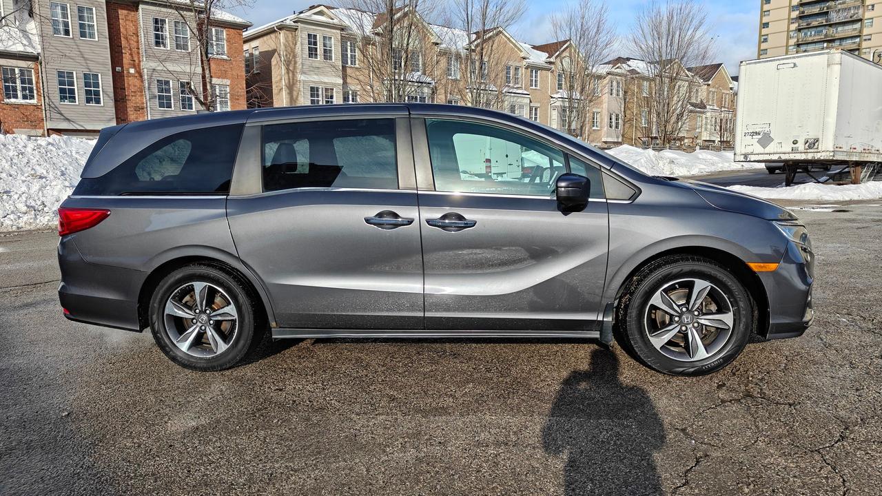 2018 Honda Odyssey EX-L NAVI Photo1