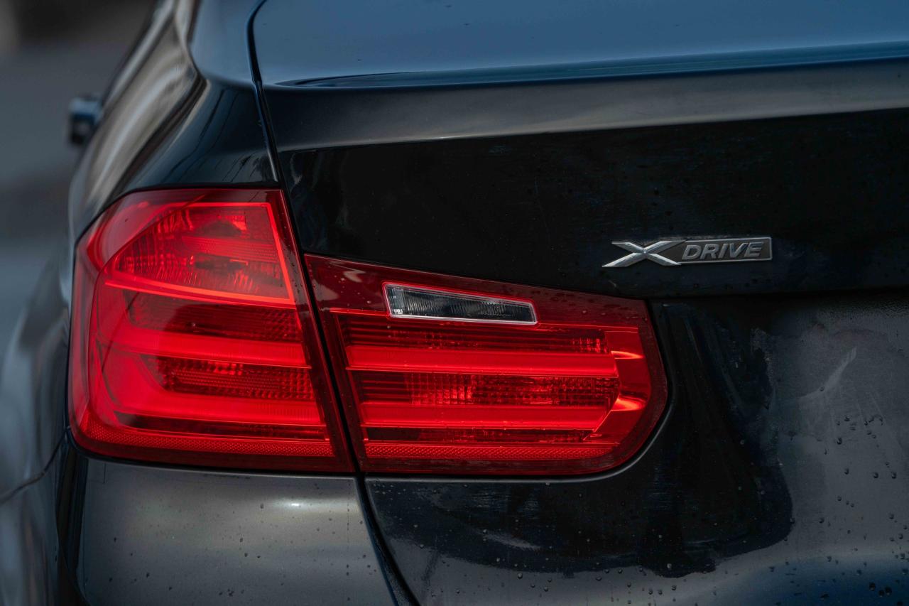 2013 BMW 3 Series 335i xDrive Photo