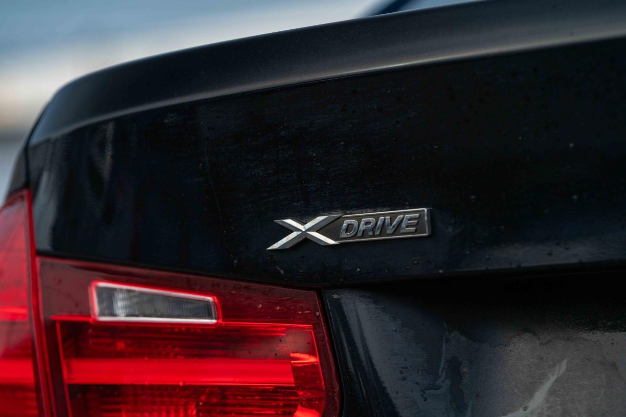 2013 BMW 3 Series 335i xDrive Photo