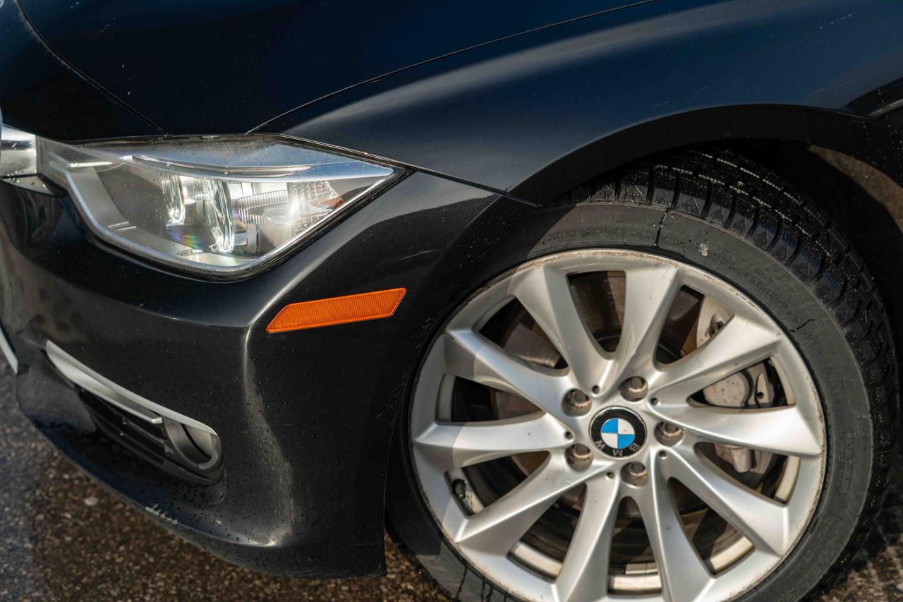 2013 BMW 3 Series 335i xDrive Photo