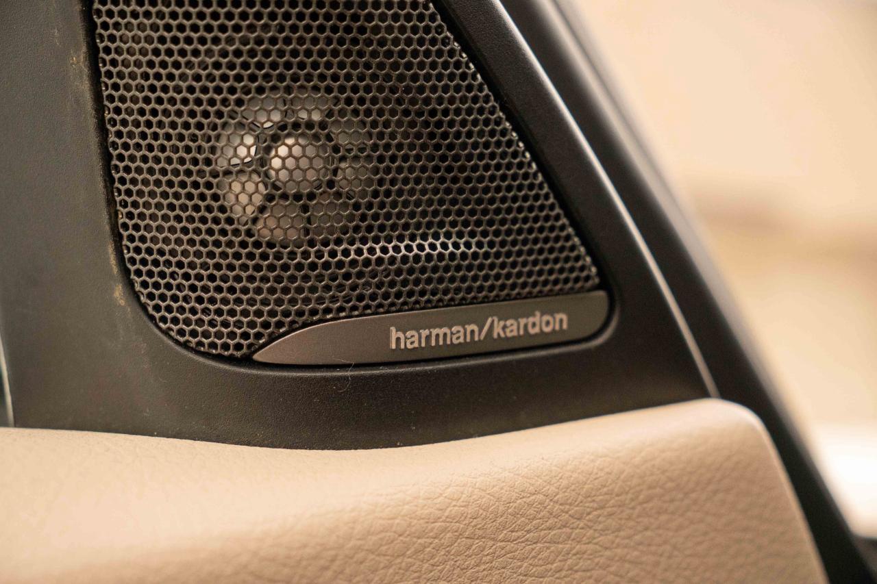 2013 BMW 3 Series 335i xDrive Photo