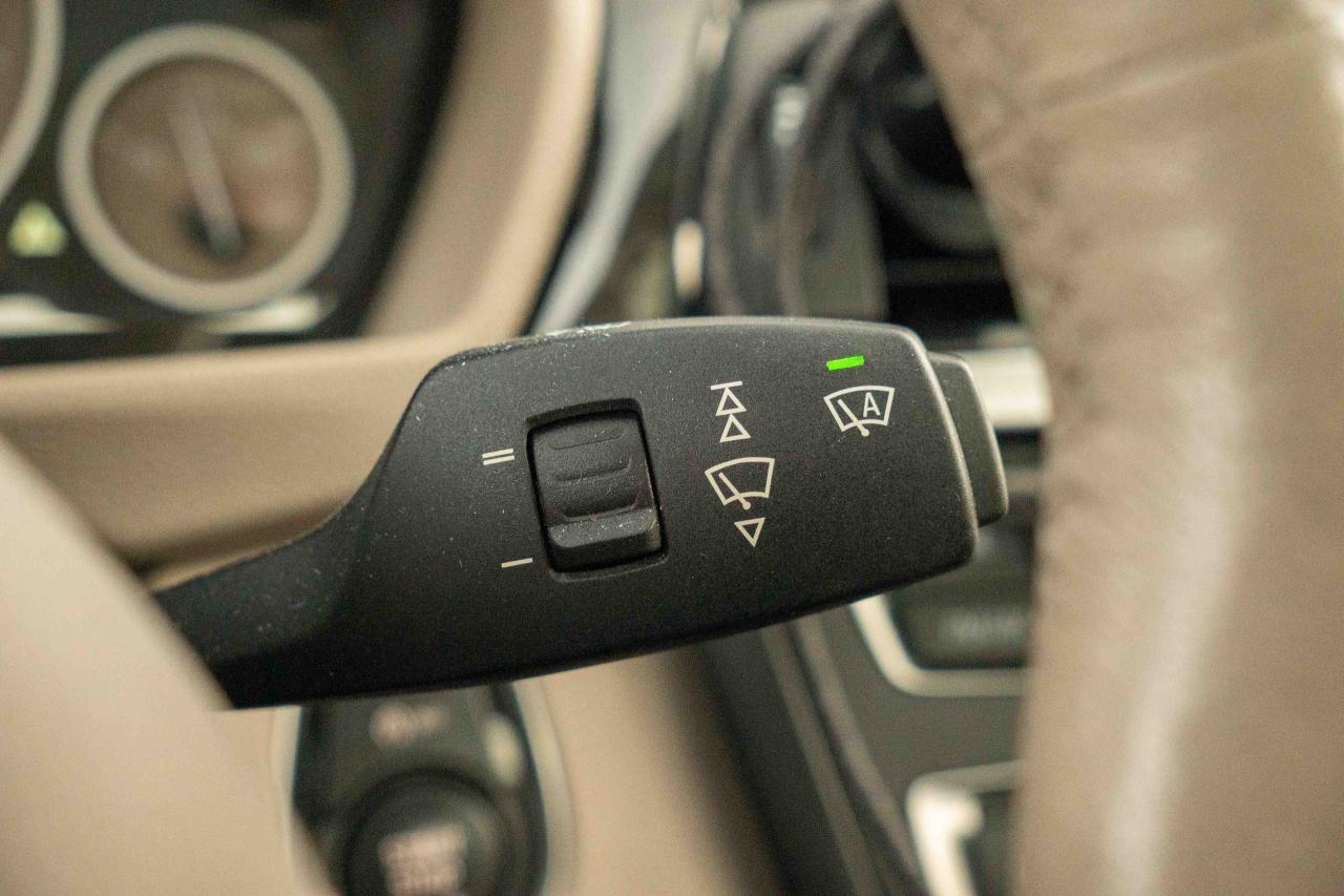 2013 BMW 3 Series 335i xDrive Photo