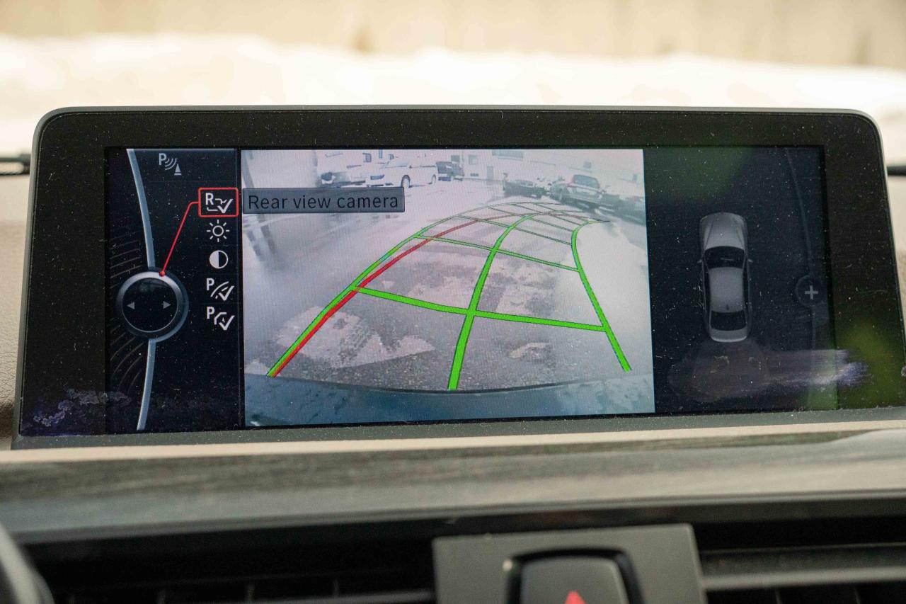 2013 BMW 3 Series 335i xDrive Photo