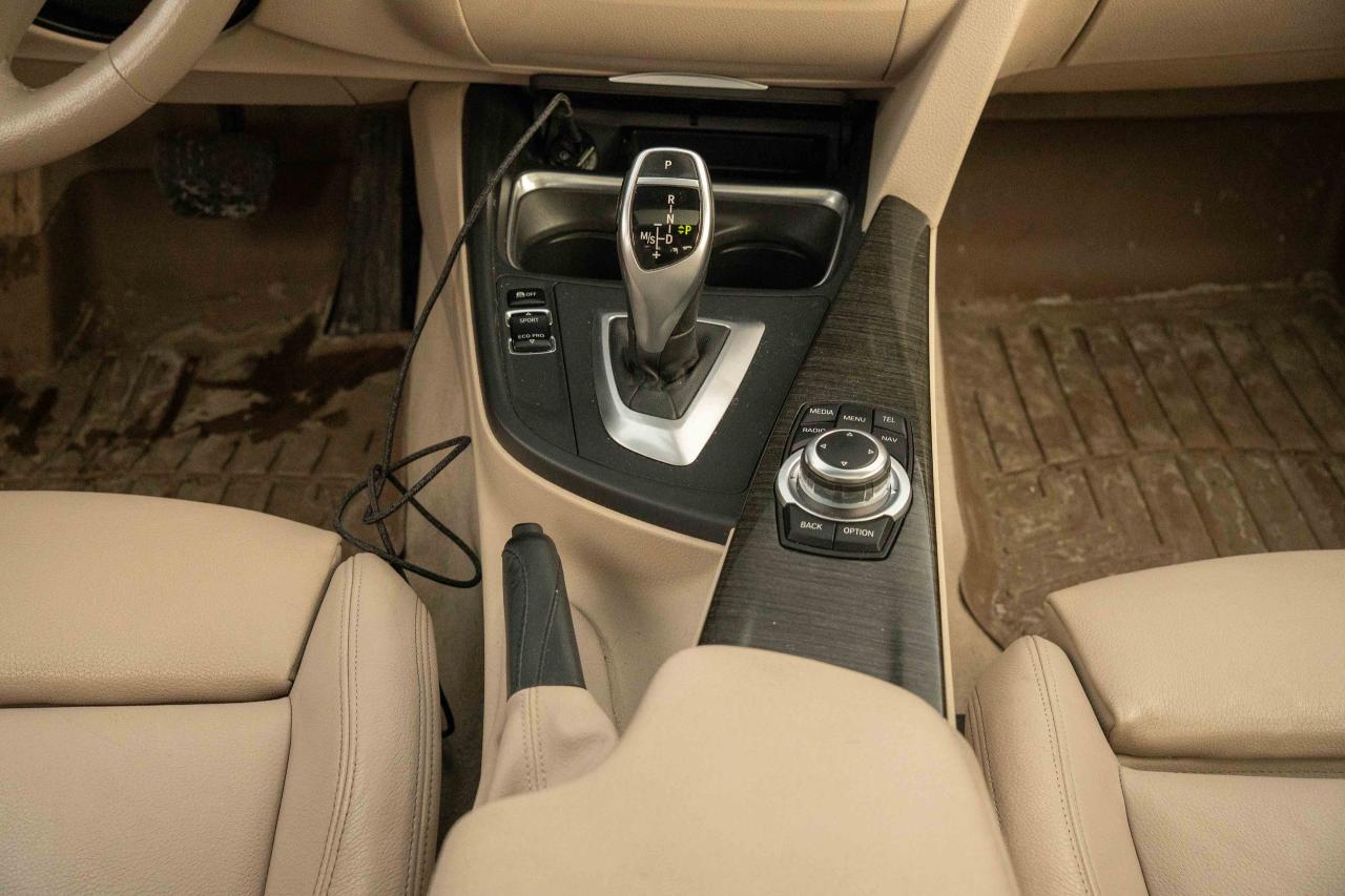 2013 BMW 3 Series 335i xDrive Photo