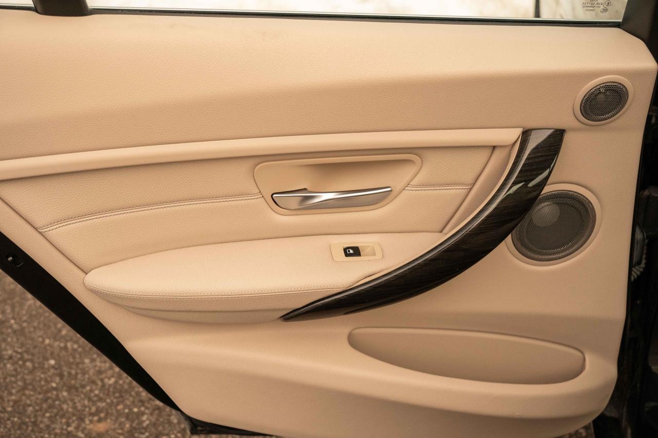 2013 BMW 3 Series 335i xDrive Photo