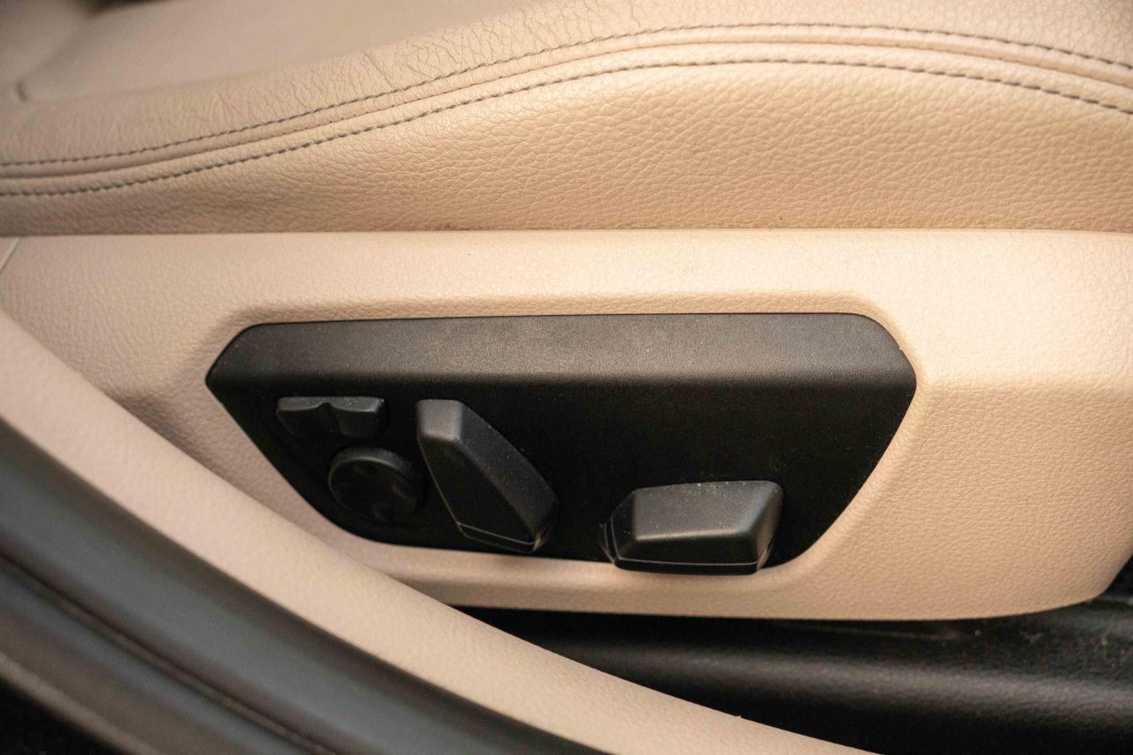 2013 BMW 3 Series 335i xDrive Photo