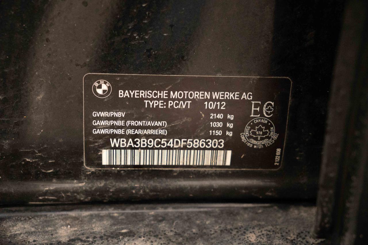 2013 BMW 3 Series 335i xDrive Photo