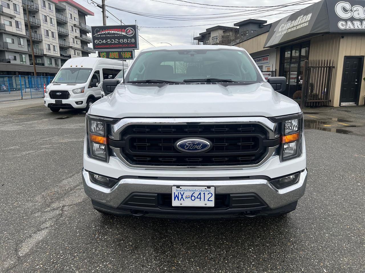 2023 Ford F-150 XLT 4WD SuperCrew 6.5' Box Photo2