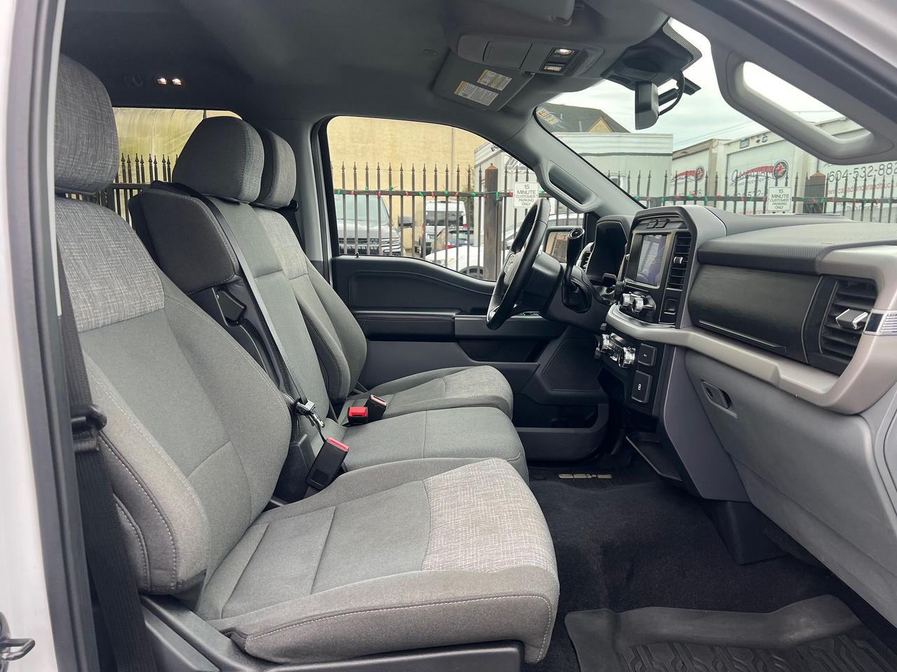 2023 Ford F-150 XLT 4WD SuperCrew 6.5' Box Photo12