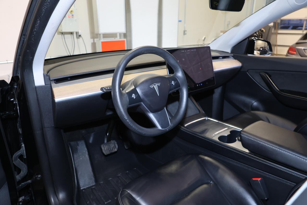 2021 Tesla Model Y Long Range AWD - 7SEATER|NAVI|CAMERA|AUTOPILOT Photo