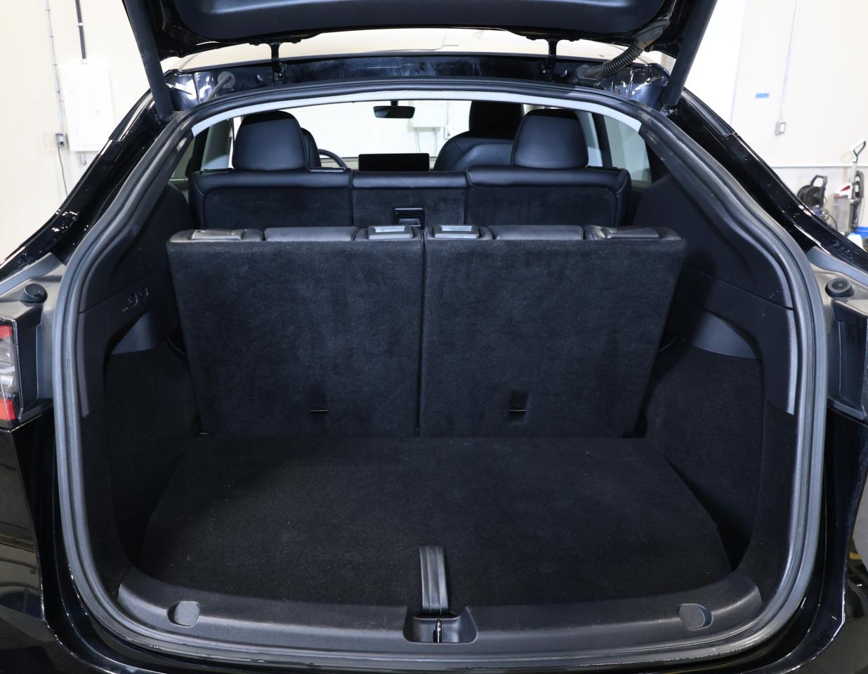 2021 Tesla Model Y Long Range AWD - 7SEATER|NAVI|CAMERA|AUTOPILOT Photo