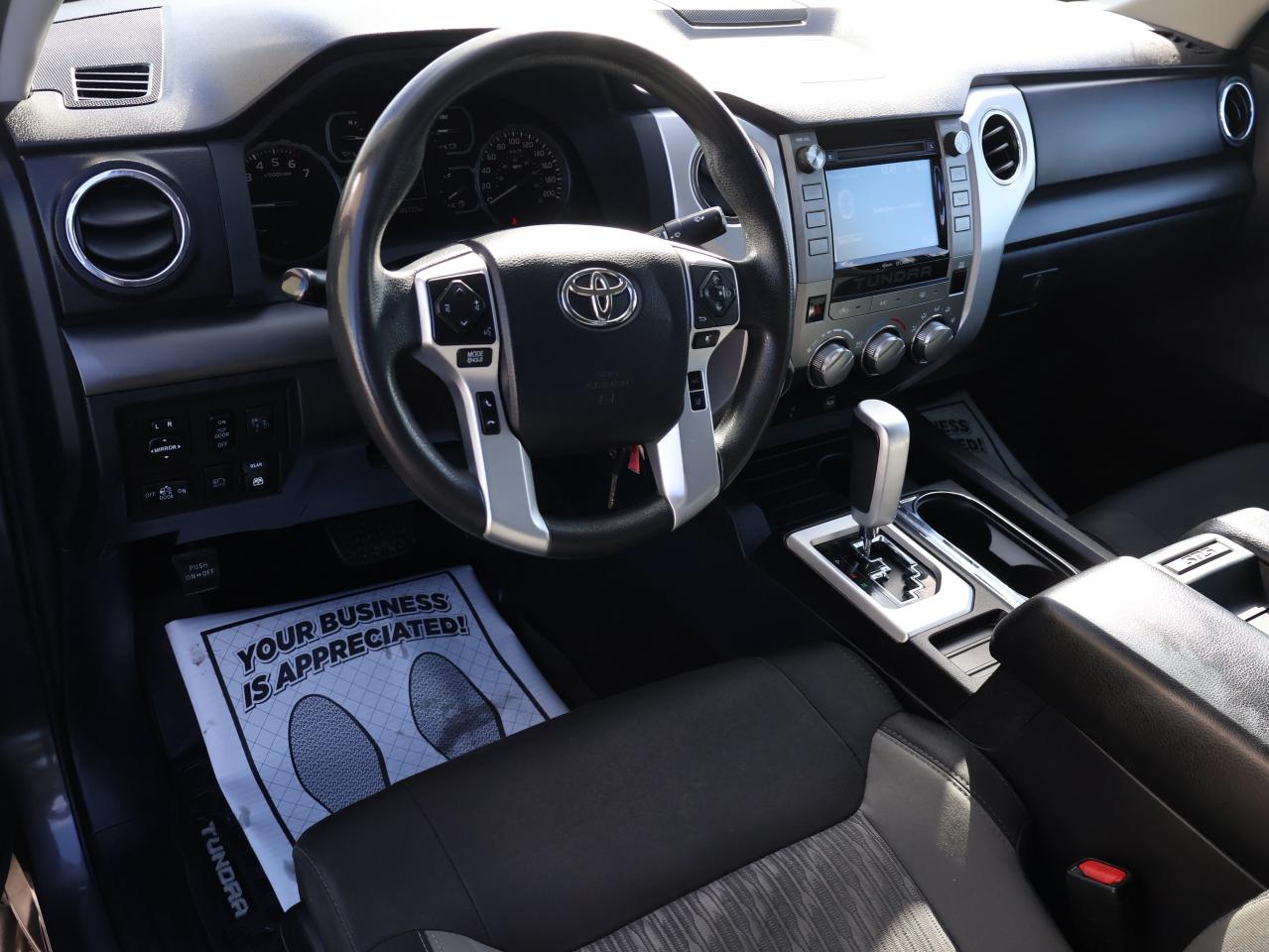 2018 Toyota Tundra SR5 5.7L V8 CREW 4WD CERTIFIED *ACCIDENT FREE* CAMERA BLUETOOTH HEATED SEATS CRUISE ALLOYS Photo