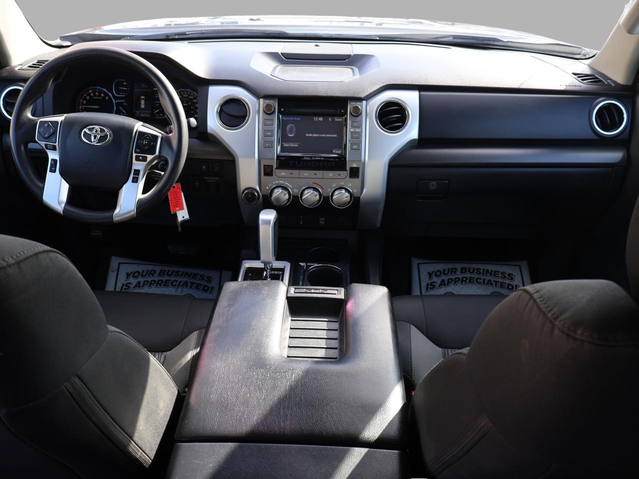 2018 Toyota Tundra SR5 5.7L V8 CREW 4WD CERTIFIED *ACCIDENT FREE* CAMERA BLUETOOTH HEATED SEATS CRUISE ALLOYS Photo