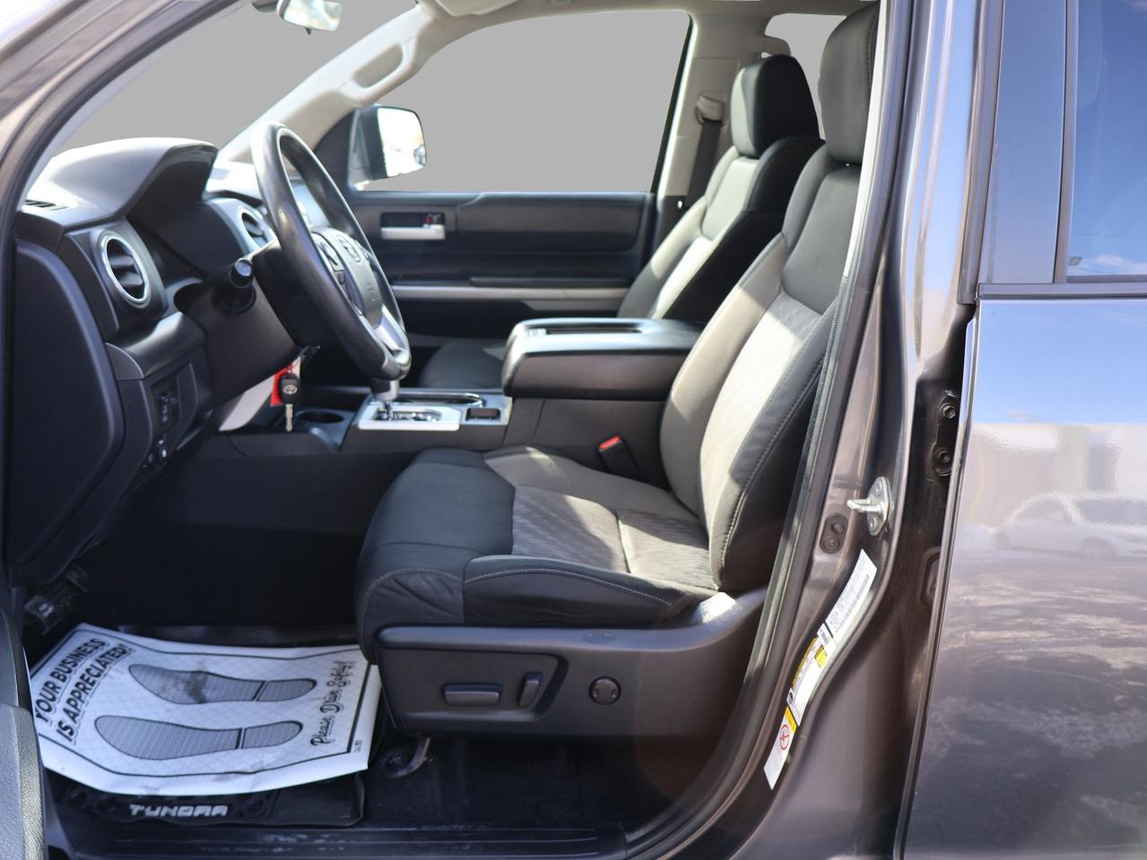 2018 Toyota Tundra SR5 5.7L V8 CREW 4WD CERTIFIED *ACCIDENT FREE* CAMERA BLUETOOTH HEATED SEATS CRUISE ALLOYS Photo