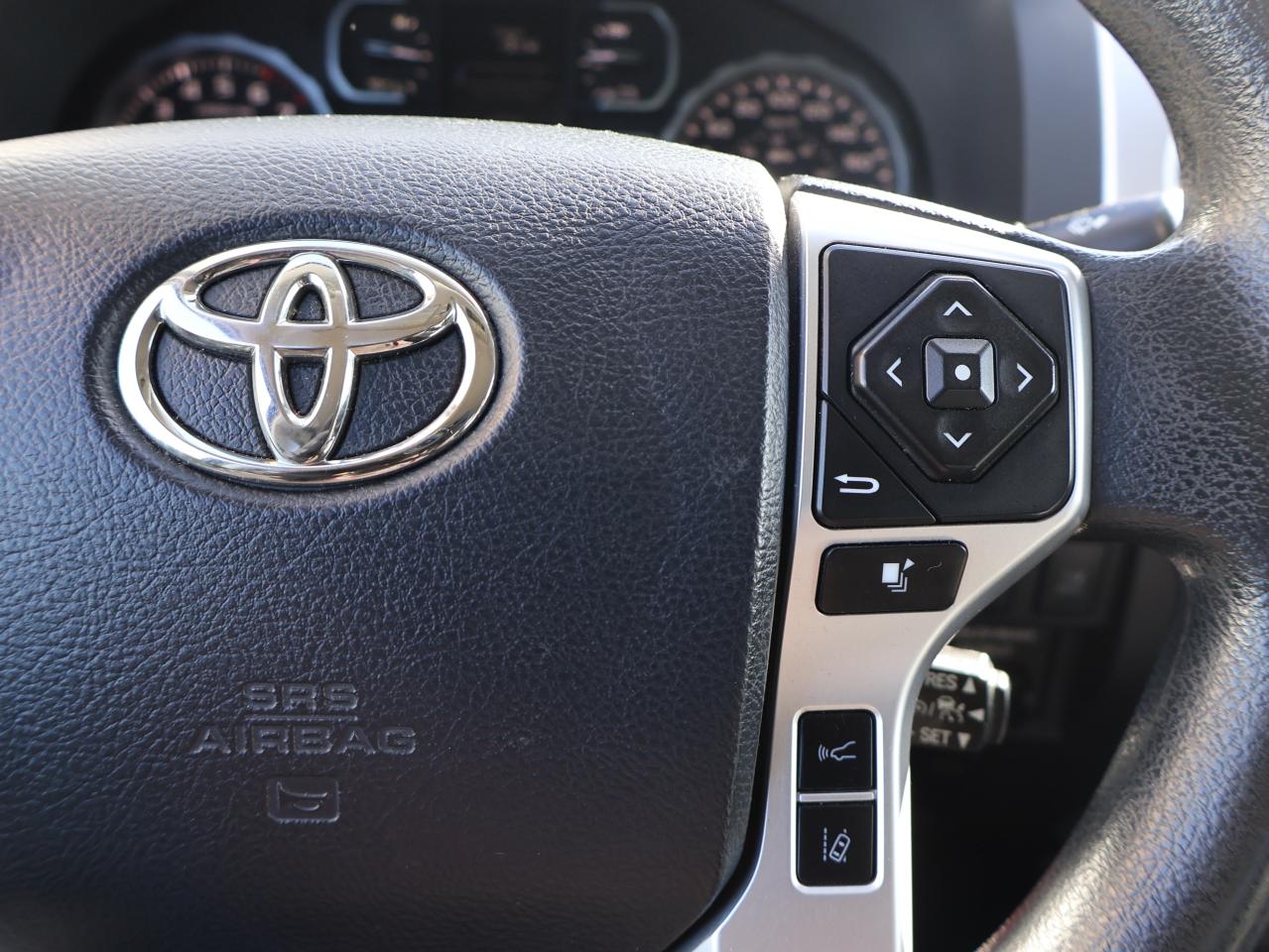 2018 Toyota Tundra SR5 5.7L V8 CREW 4WD CERTIFIED *ACCIDENT FREE* CAMERA BLUETOOTH HEATED SEATS CRUISE ALLOYS Photo