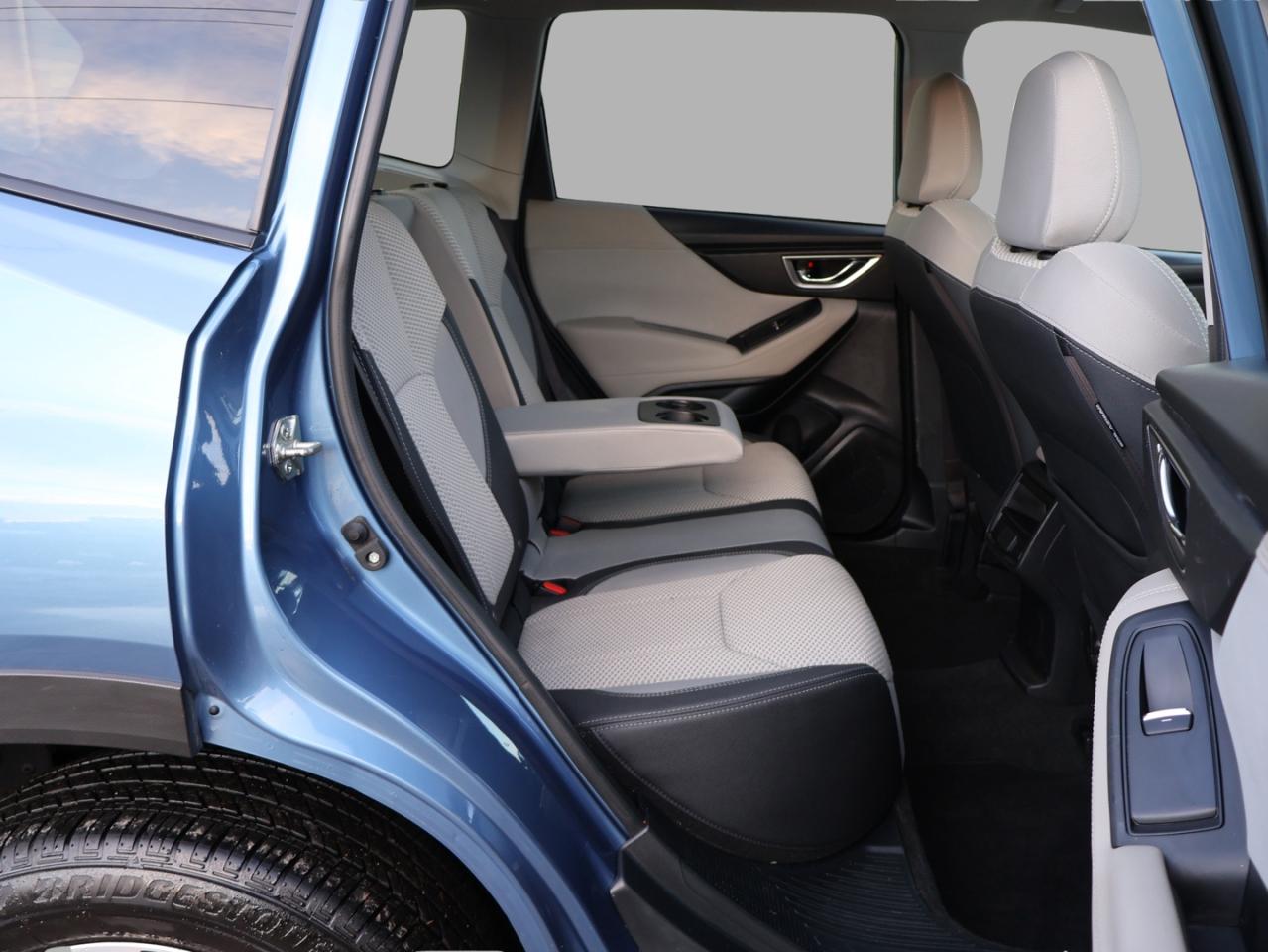 2020 Subaru Forester CONVENIENCE AWD CERTIFIED *ACCIDENT FREE* CAMERA BLUETOOTH HEATED SEATS CRUISE ALLOYS Photo