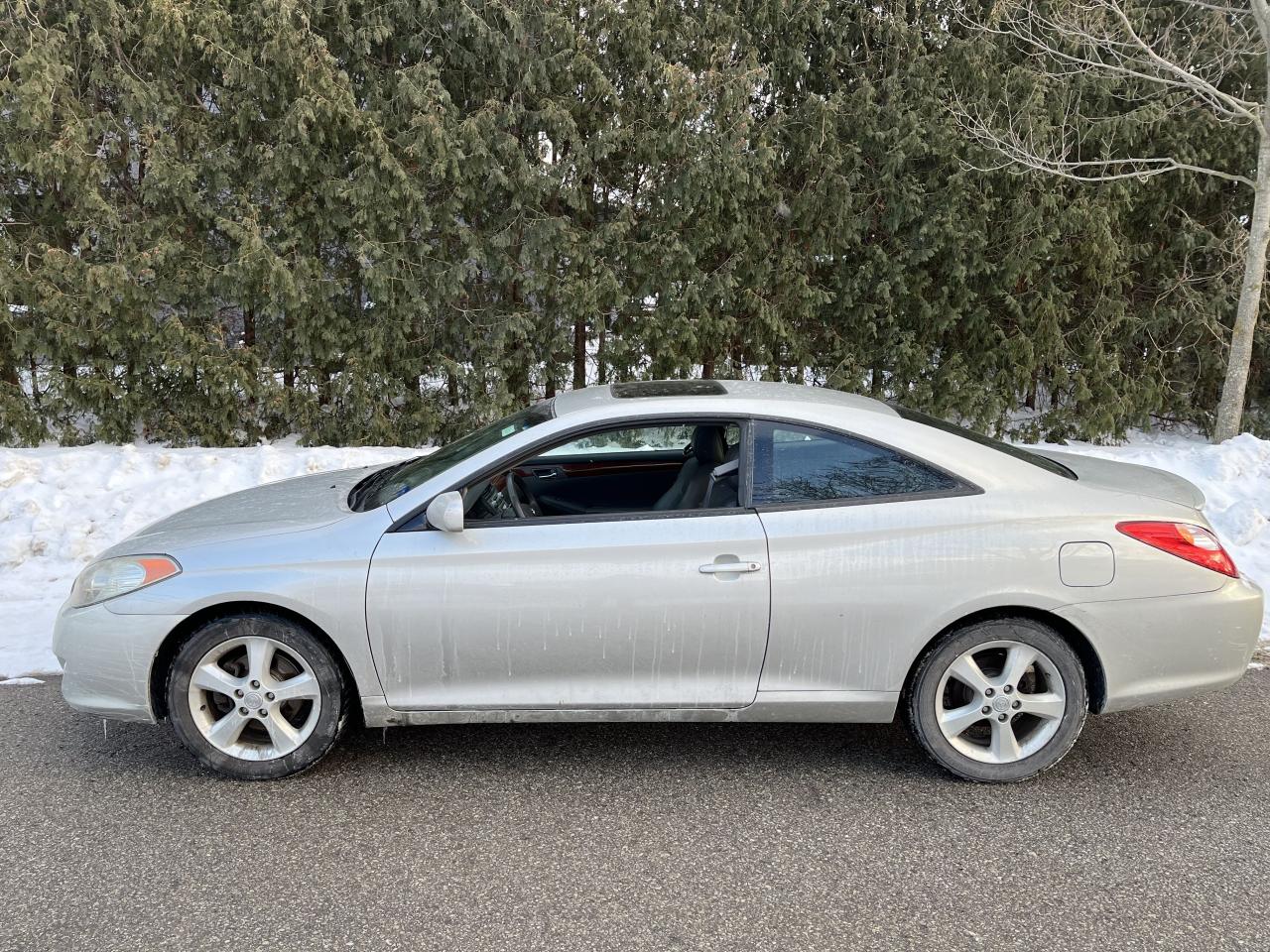 2006 Toyota Camry Solara SLE V6 -1 LOCAL OWNER! NO CLAIMS! ONLY 179K KMS! Photo