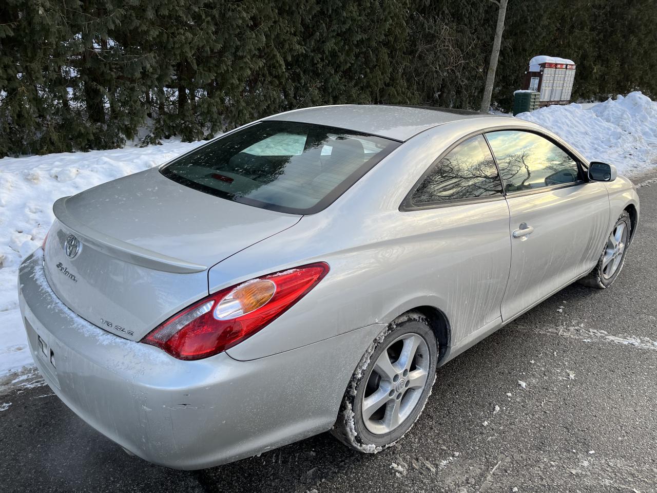 2006 Toyota Camry Solara SLE V6 -1 LOCAL OWNER! NO CLAIMS! ONLY 179K KMS! Photo