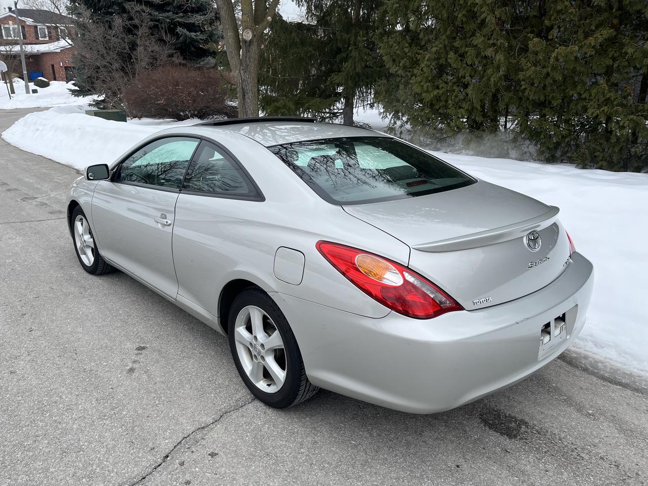 2006 Toyota Camry Solara SLE V6 -1 LOCAL OWNER! NO CLAIMS! ONLY 179K KMS! Photo