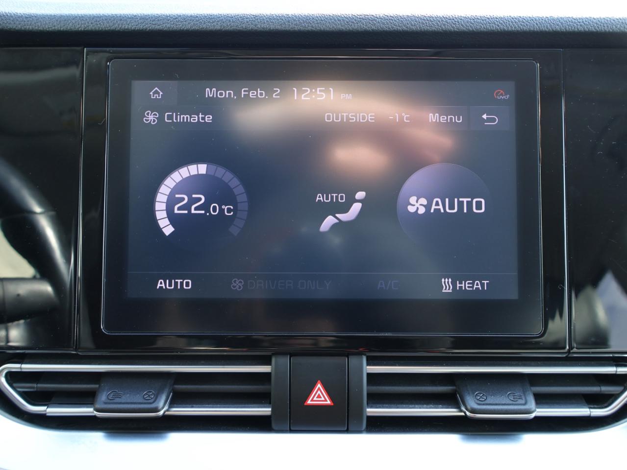 2022 Kia NIRO EV EX  UTILITY CERTIFIED *1 OWNER*ACCIDENT FREE* CAMERA BLUETOOTH HEATED SEATS CRUISE ALLOYS Photo