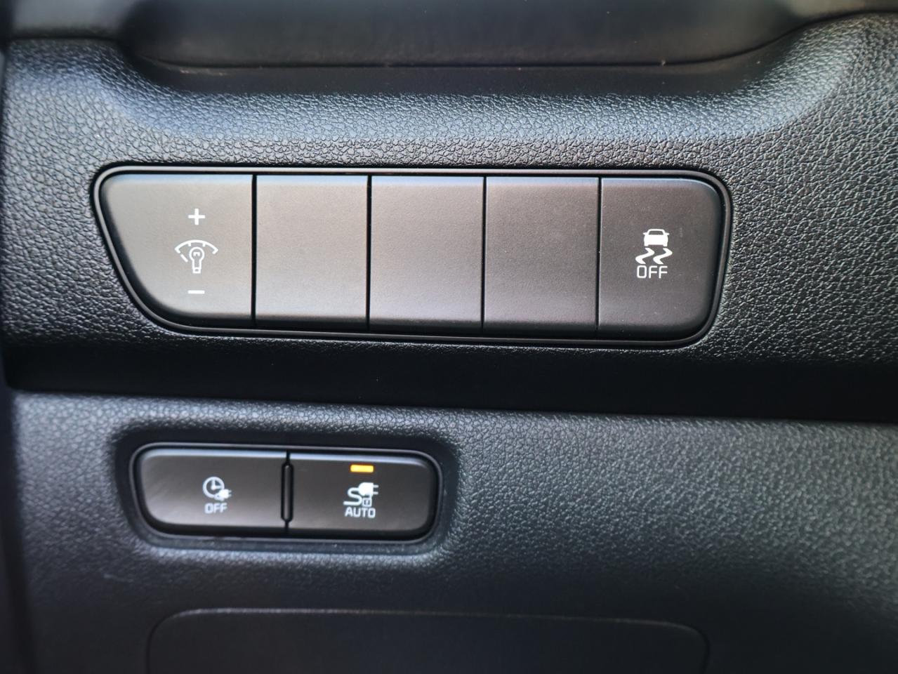 2022 Kia NIRO EV EX  UTILITY CERTIFIED *1 OWNER*ACCIDENT FREE* CAMERA BLUETOOTH HEATED SEATS CRUISE ALLOYS Photo