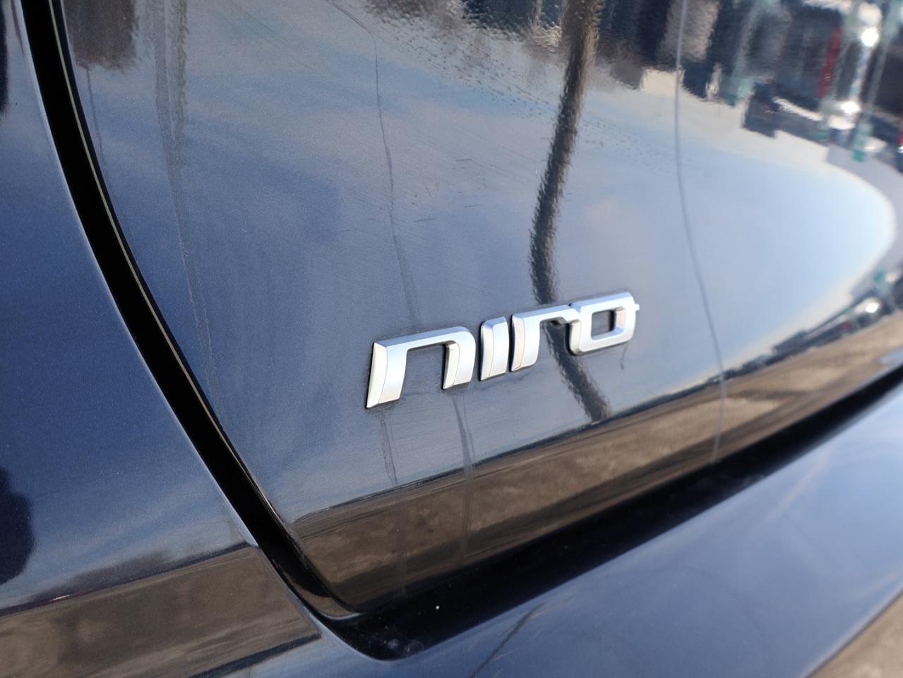 2022 Kia NIRO EV EX  UTILITY CERTIFIED *1 OWNER*ACCIDENT FREE* CAMERA BLUETOOTH HEATED SEATS CRUISE ALLOYS Photo