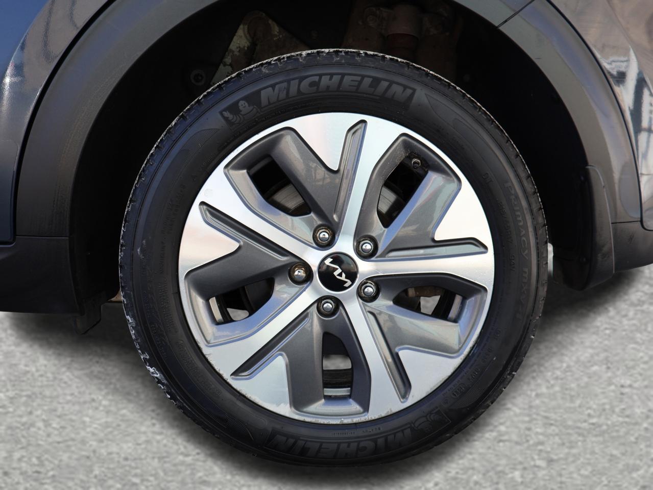 2022 Kia NIRO EV EX  UTILITY CERTIFIED *1 OWNER*ACCIDENT FREE* CAMERA BLUETOOTH HEATED SEATS CRUISE ALLOYS Photo