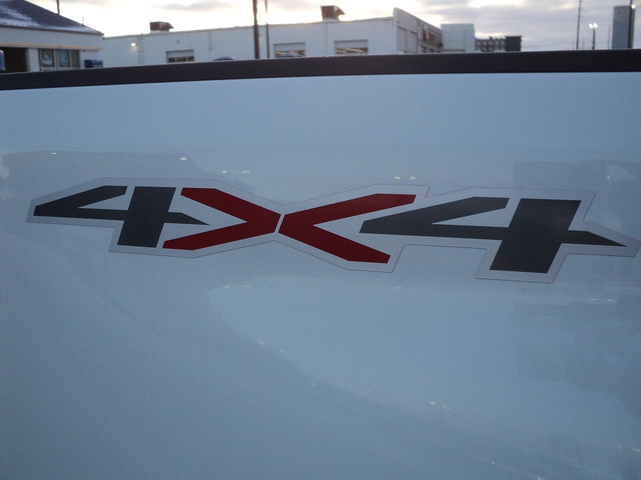 2025 Chevrolet Silverado 2500 LT CrewCab4WD 6.6L8cylDiesel6'10"BoxNavHeatedSeats Photo