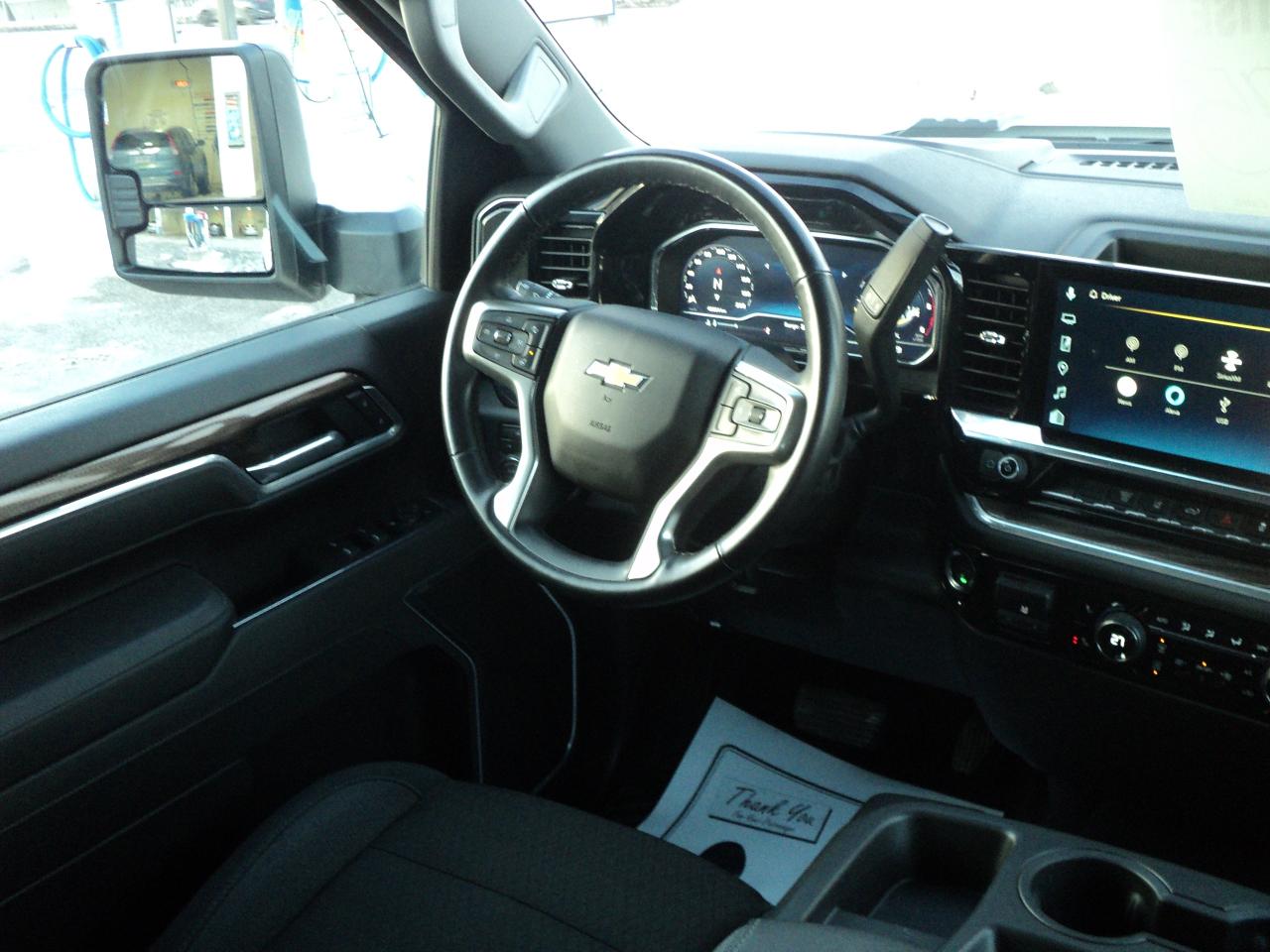 2025 Chevrolet Silverado 2500 LT CrewCab4WD 6.6L8cylDiesel6'10"BoxNavHeatedSeats Photo