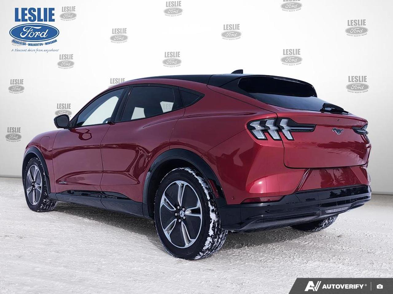 2023 Ford Mustang Mach-E Premium AWD Photo3