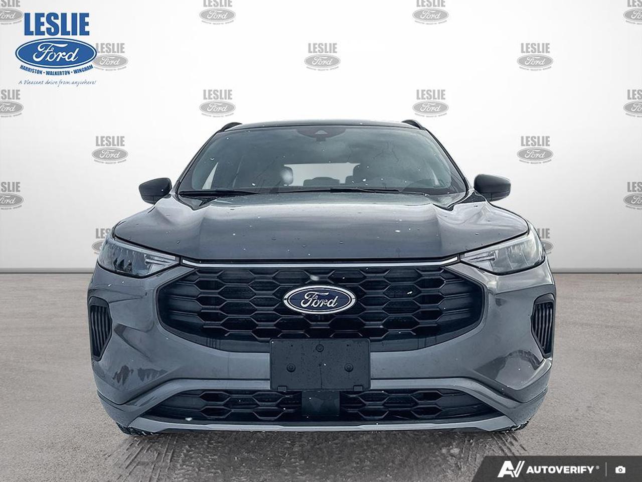 2024 Ford Escape ST-LINE FWD Photo1