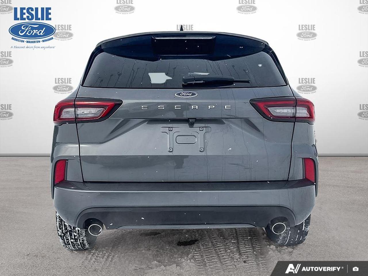 2024 Ford Escape ST-LINE FWD Photo