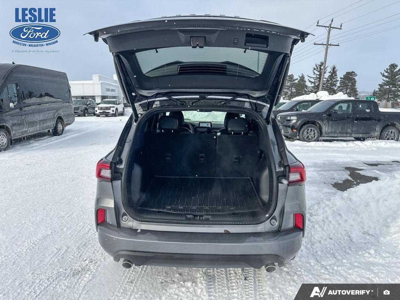 2024 Ford Escape ST-LINE FWD Photo