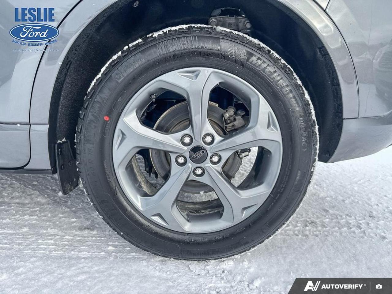 2024 Ford Escape ST-LINE FWD Photo