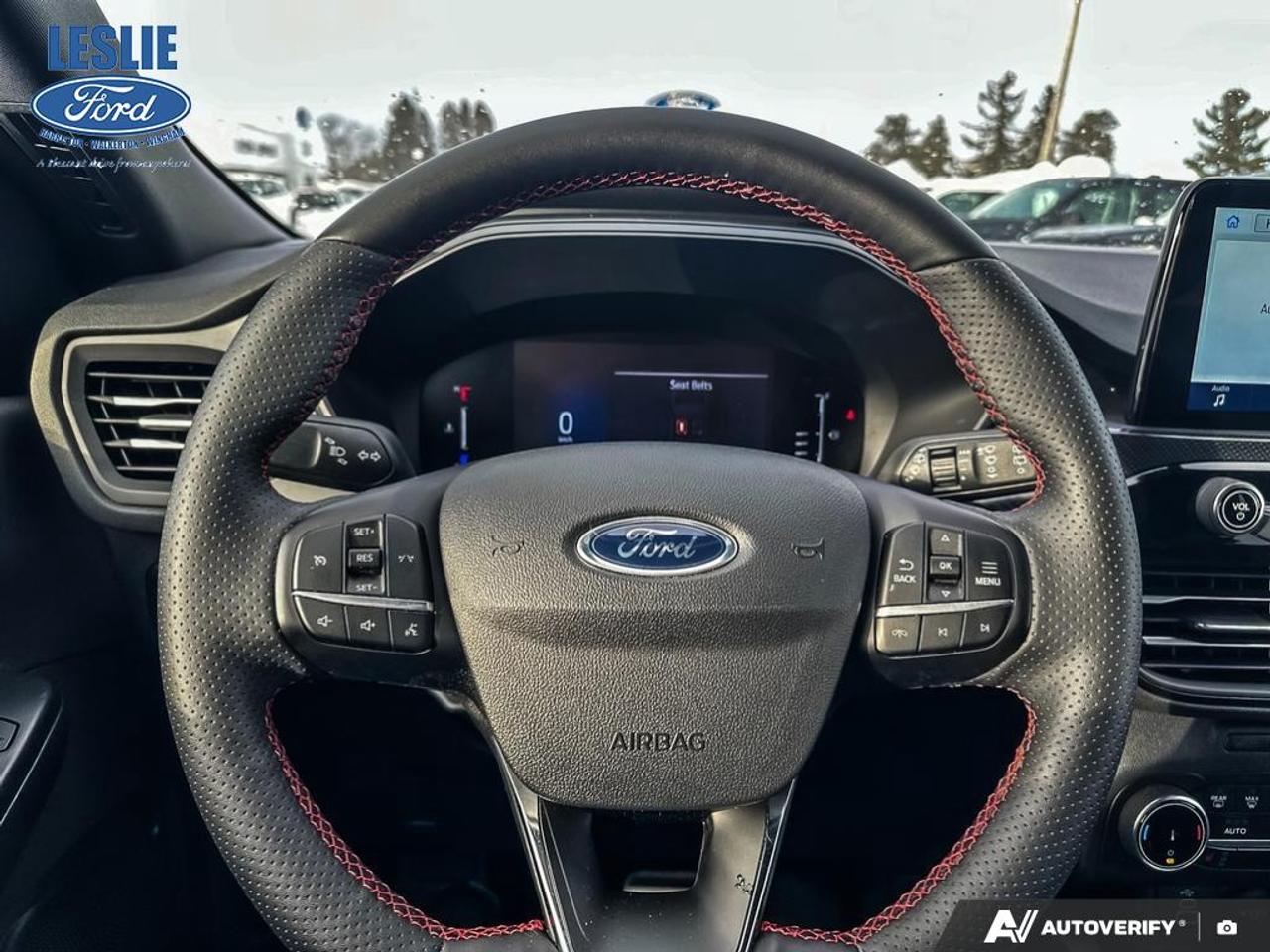 2024 Ford Escape ST-LINE FWD Photo