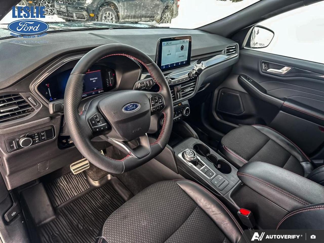 2024 Ford Escape ST-LINE FWD Photo