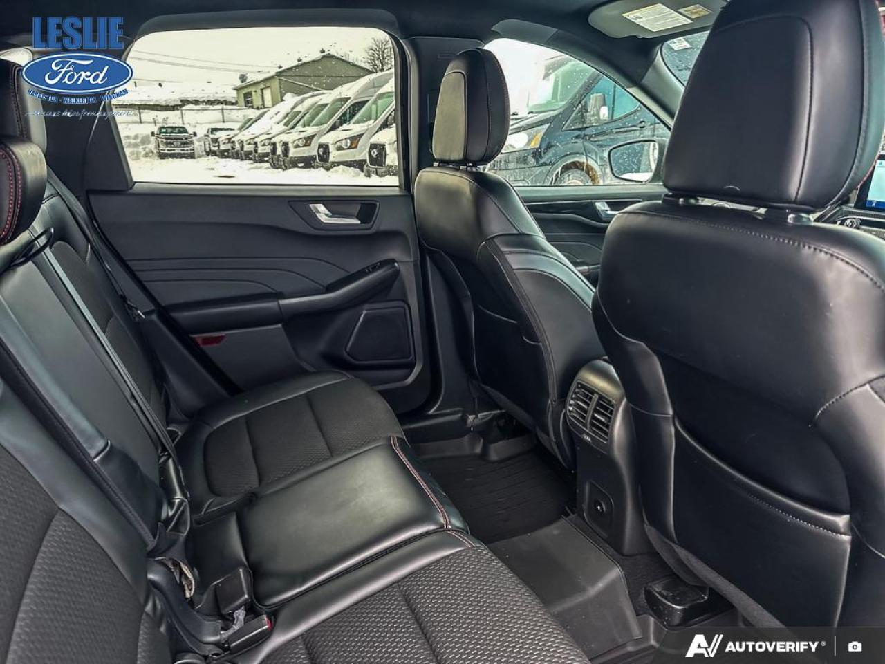 2024 Ford Escape ST-LINE FWD Photo