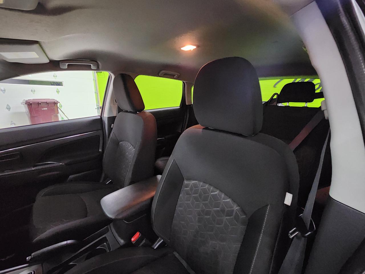 2020 Mitsubishi RVR SE H-Ted Seats, Rear Camera All wheel Drive Photo