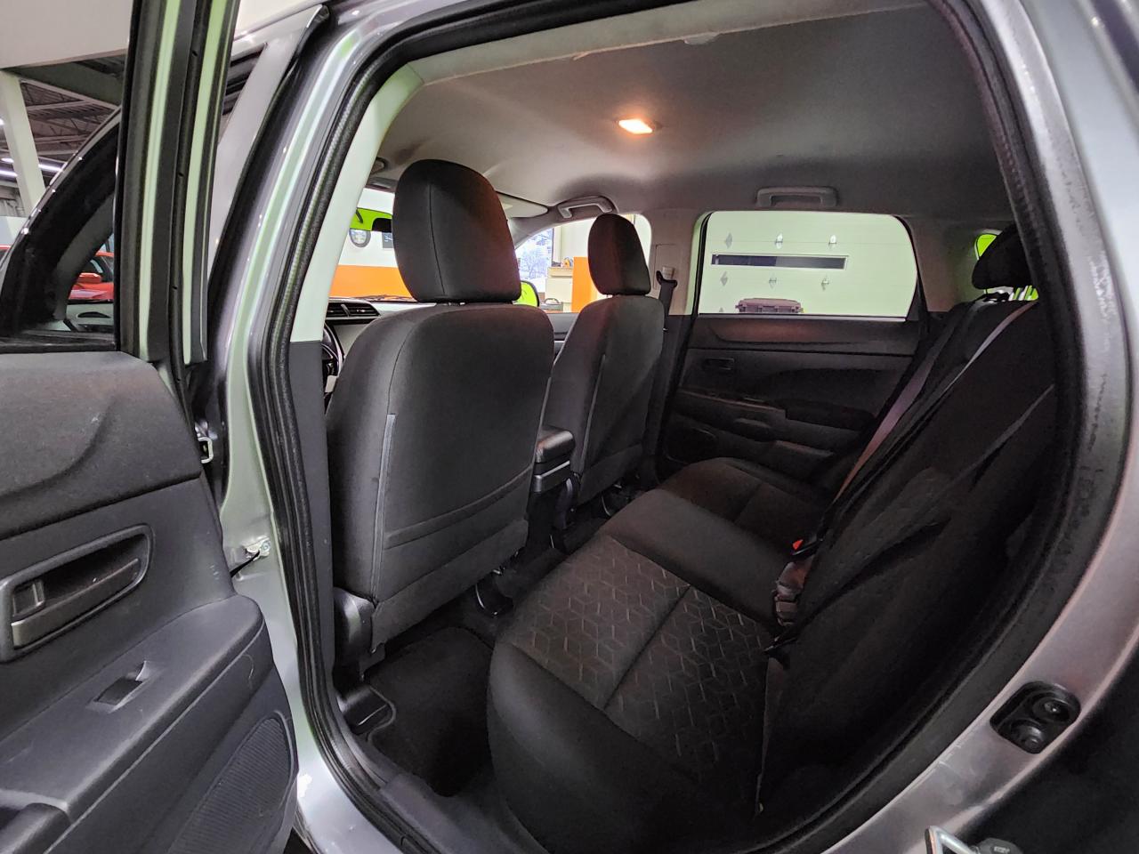 2020 Mitsubishi RVR SE H-Ted Seats, Rear Camera All wheel Drive Photo