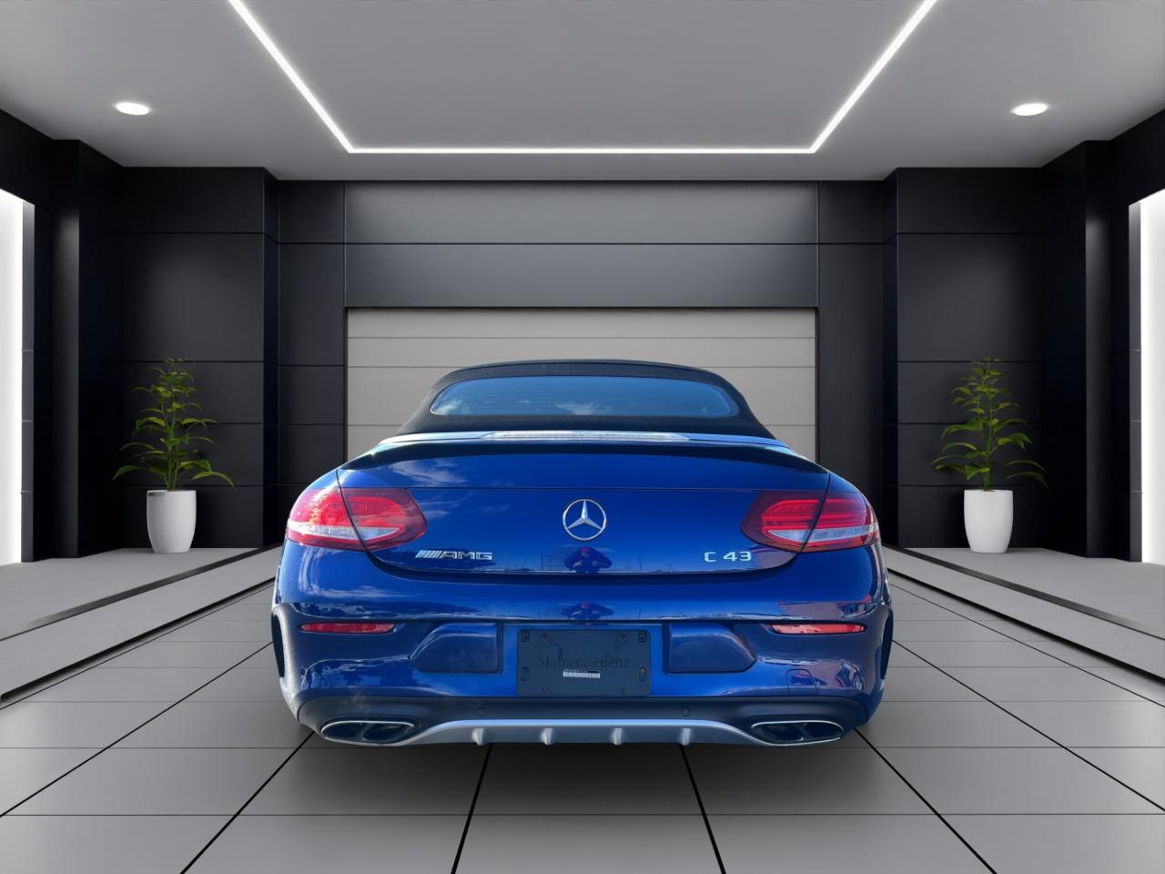 2018 Mercedes-Benz C-Class AMG C 43 4MATIC Cabriolet - Navi - Leather !! Photo