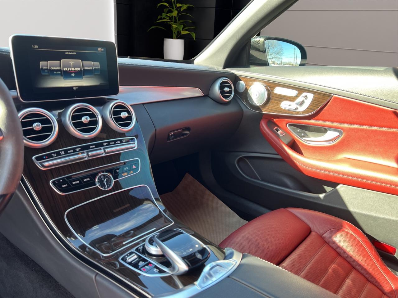 2018 Mercedes-Benz C-Class AMG C 43 4MATIC Cabriolet - Navi - Leather !! Photo