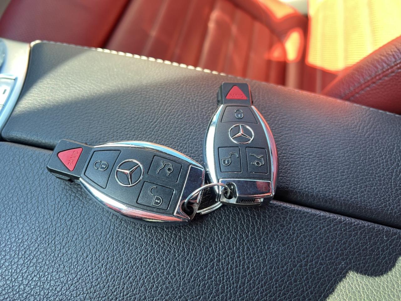 2018 Mercedes-Benz C-Class AMG C 43 4MATIC Cabriolet - Navi - Leather !! Photo