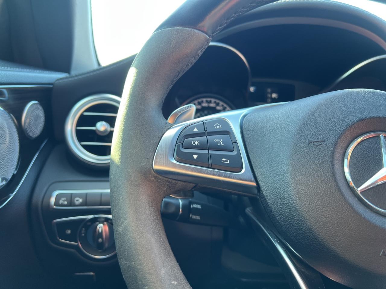 2018 Mercedes-Benz C-Class AMG C 43 4MATIC Cabriolet - Navi - Leather !! Photo