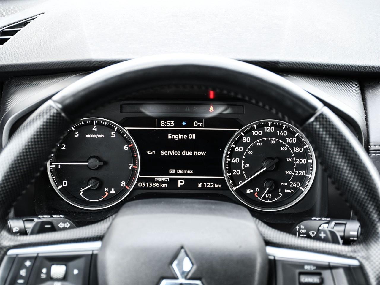 2024 Mitsubishi Outlander LE S-AWC Photo