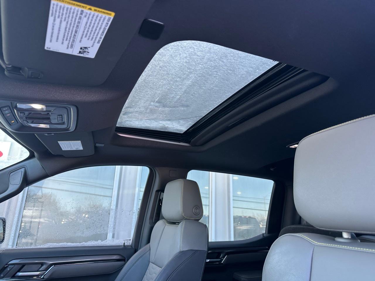 2024 Chevrolet Silverado 1500 Crew Cab Short Box 4-Wheel Drive ZR2 Photo