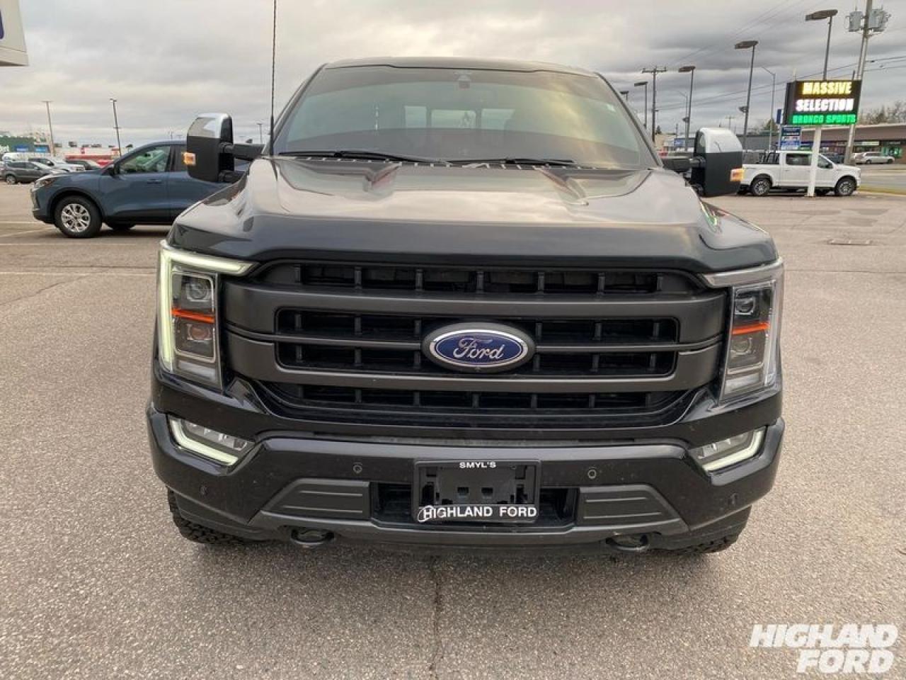 2022 Ford F-150 Lariat 3.5L | FX4 | LONG BOX | SPORT PKG Photo3