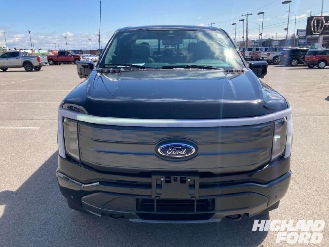 2023 Ford F-150 Lightning Lariat EXT RANGE | CO-PILOT 360 Photo